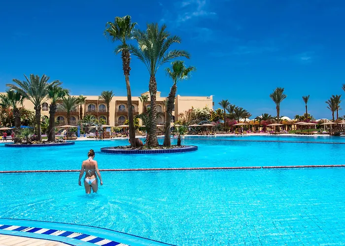 منتجع Desert Rose 5*